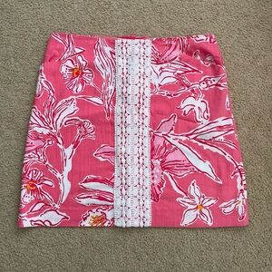 Lilly Pulitzer skirt size 12 Glamorous Life print